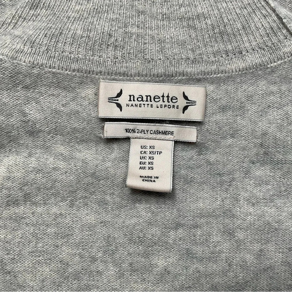 Nanette Lepore Sweater XS Gray 100% Cashmere Mock Neck Quiet Luxury Soft Cozy - Picture 3 of 10